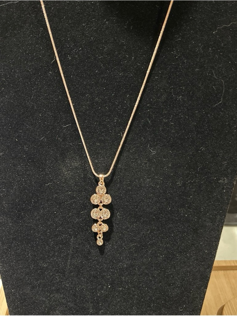 Gold color Drop Cluster Pendant Necklace - Women's Jewelry